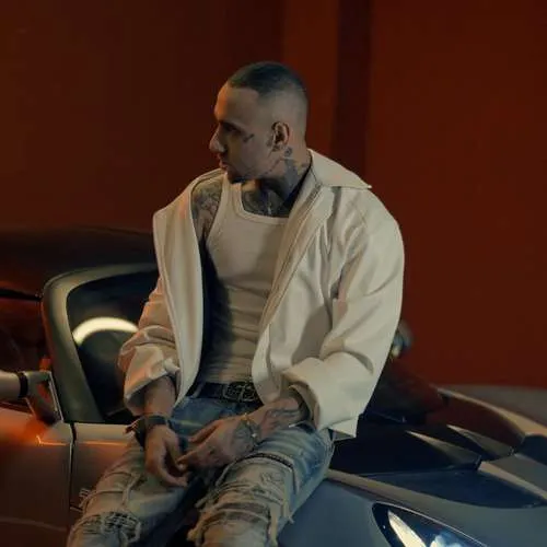 دانلود آهنگ دست تنها از شایان یو